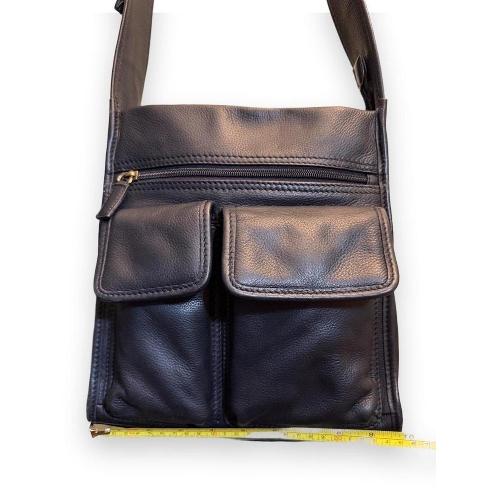 Vintage FOSSIL Black Leather Shoulder Bag Pockets Gold Tone Hardware Crossbody